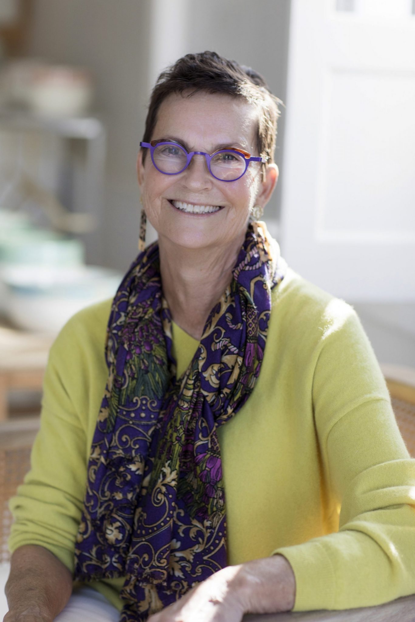 LEIGH GORDON